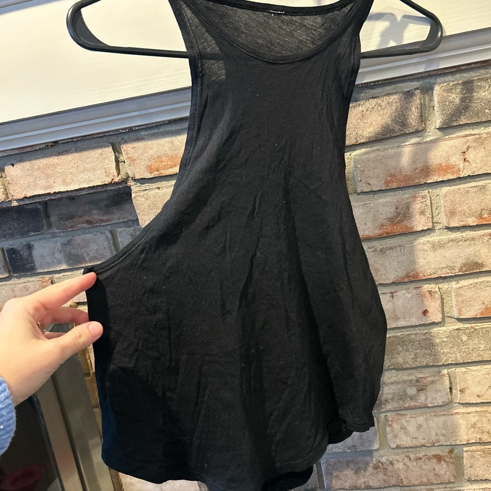 Lululemon Womens Essentials Black Lightweight Tank Top Size 4